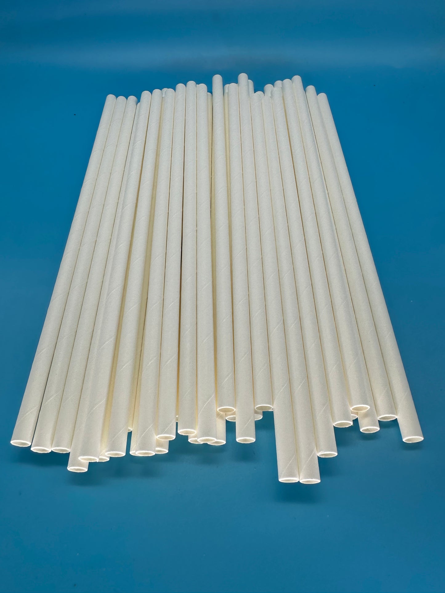 6*197mm Green Bull Straw - Eco-Friendly Paper Straw Set a Pack of 100 White